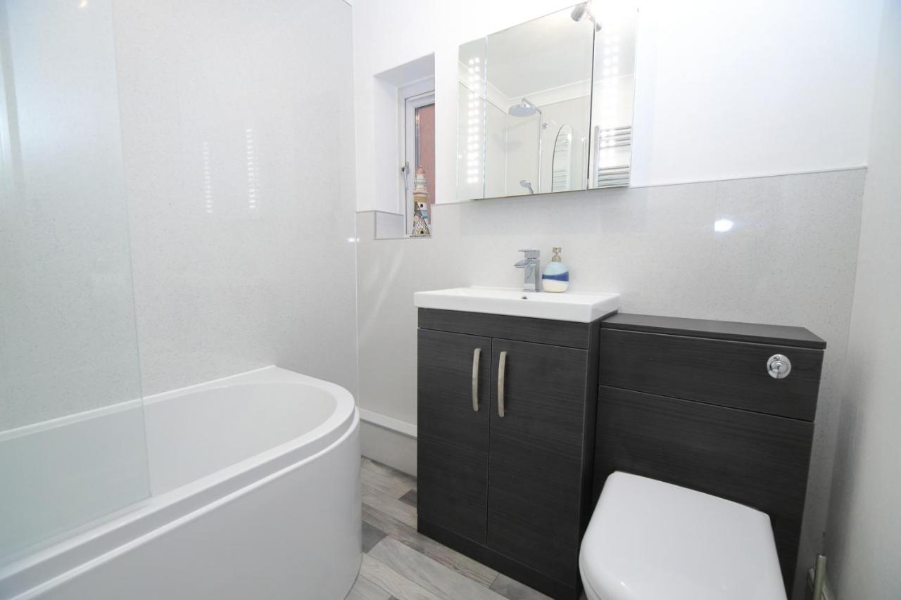Апартаменты Exmouth - Newly Available, Near The Beach Экстерьер фото